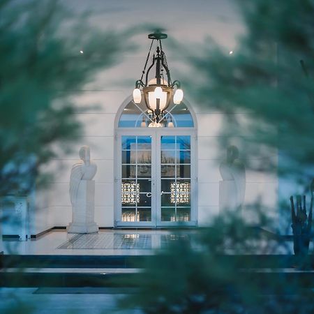 Cascades Suites Убуд Экстерьер фото